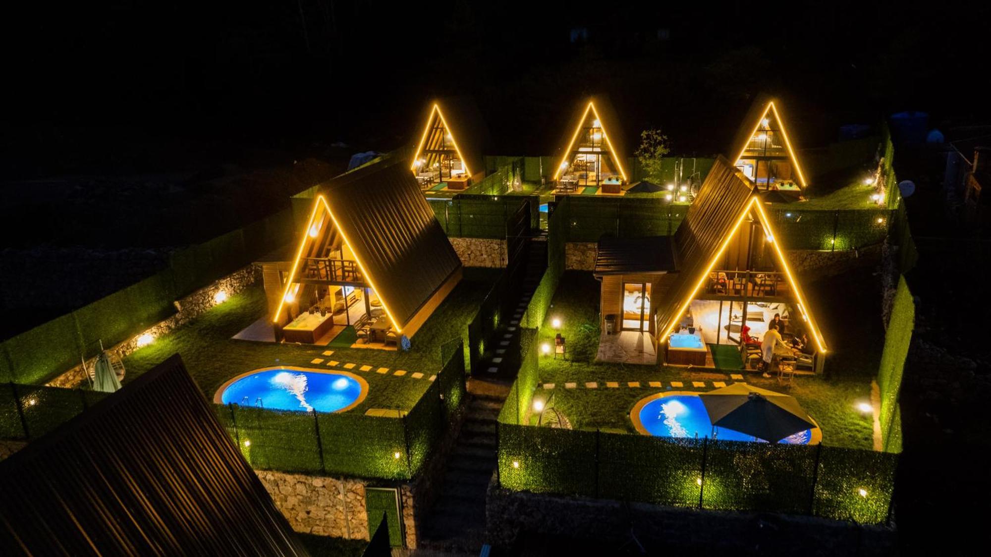 Happy Enjoy Bungalow Сапанджа Екстер'єр фото