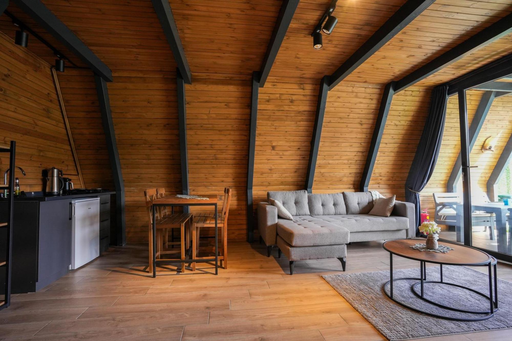 Happy Enjoy Bungalow Сапанджа Екстер'єр фото